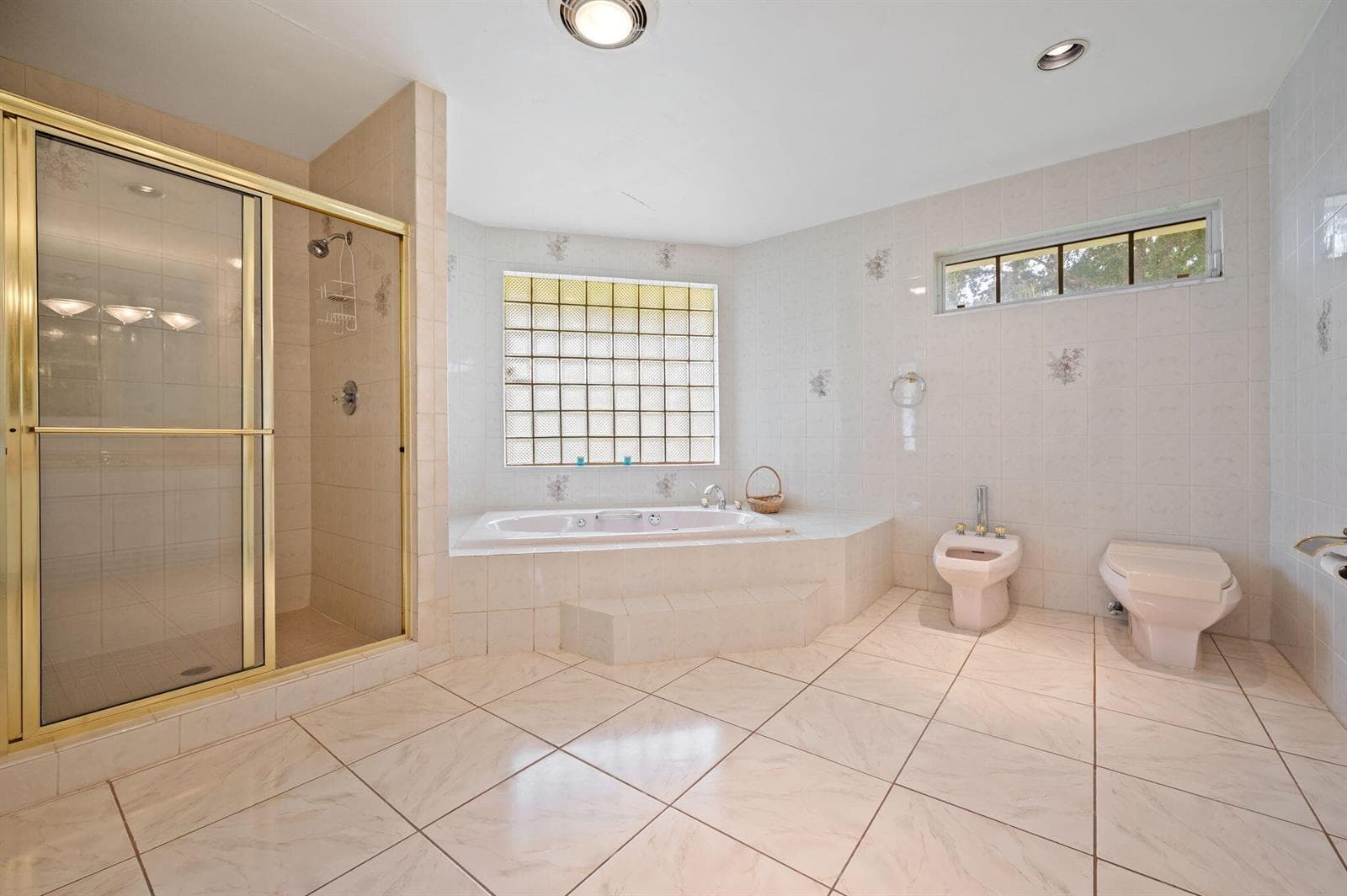 19340 SW 190th Street, Miami FL 33187 — 26