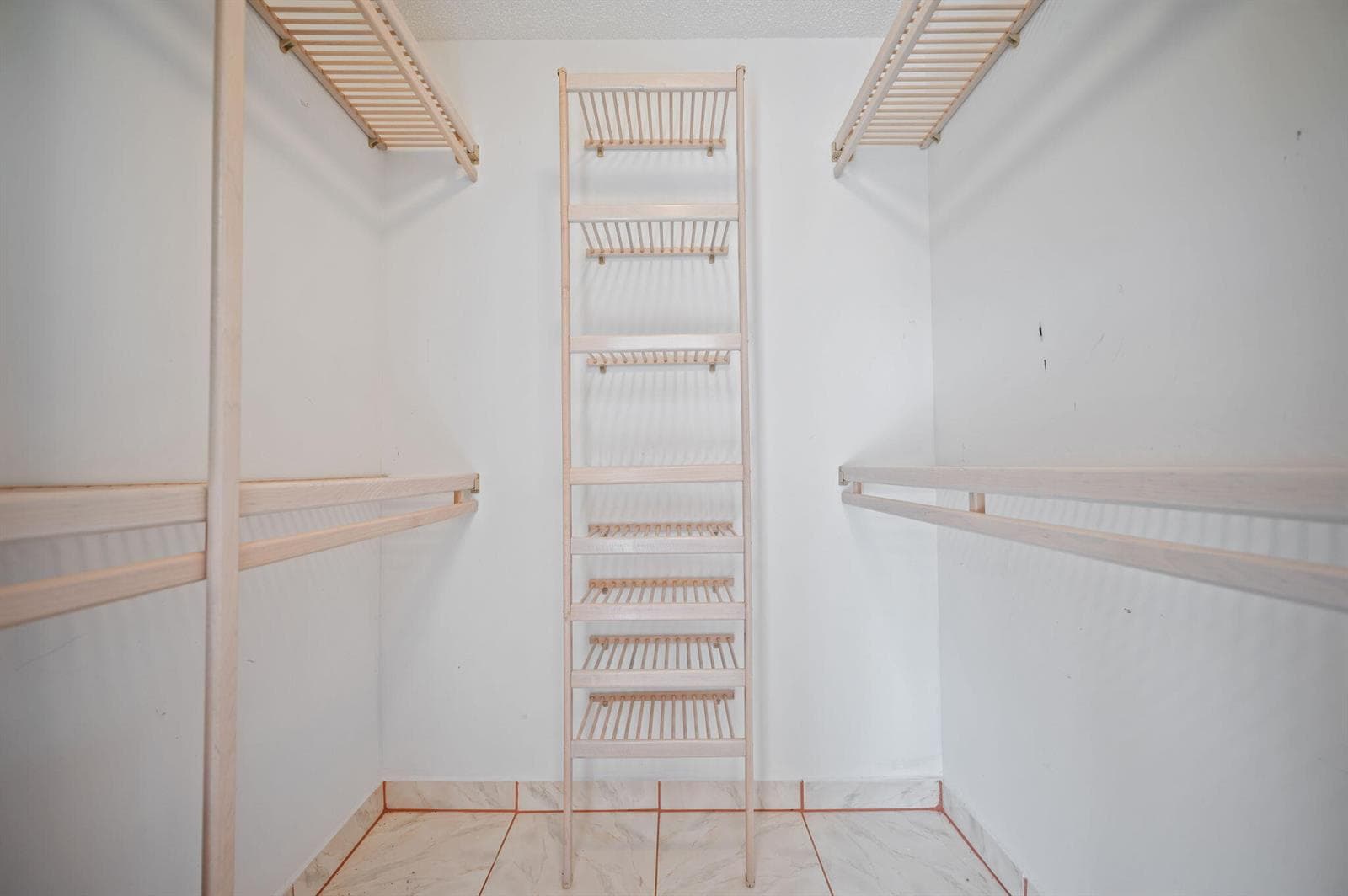 19340 SW 190th Street, Miami FL 33187 — 29
