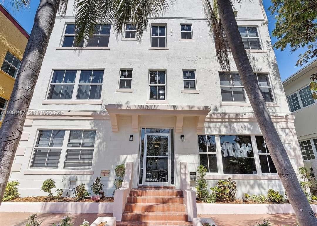 1320 Drexel Ave # 302, Miami Beach FL 33139 — 22
