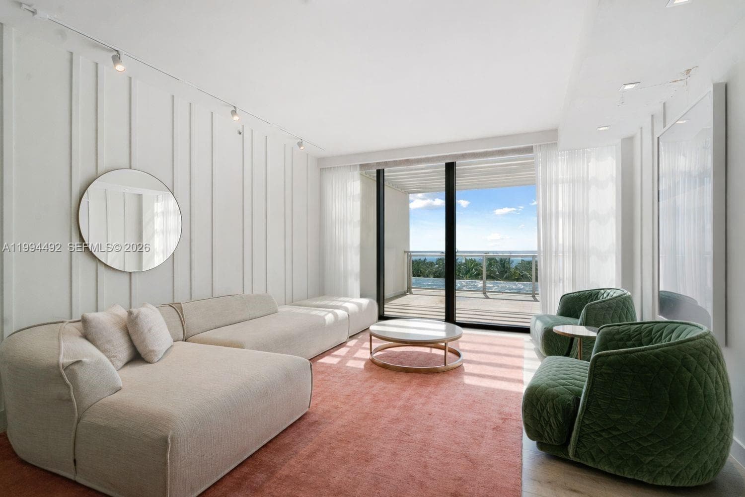 2201 Collins Ave # 532, Miami Beach FL 33139 — 1
