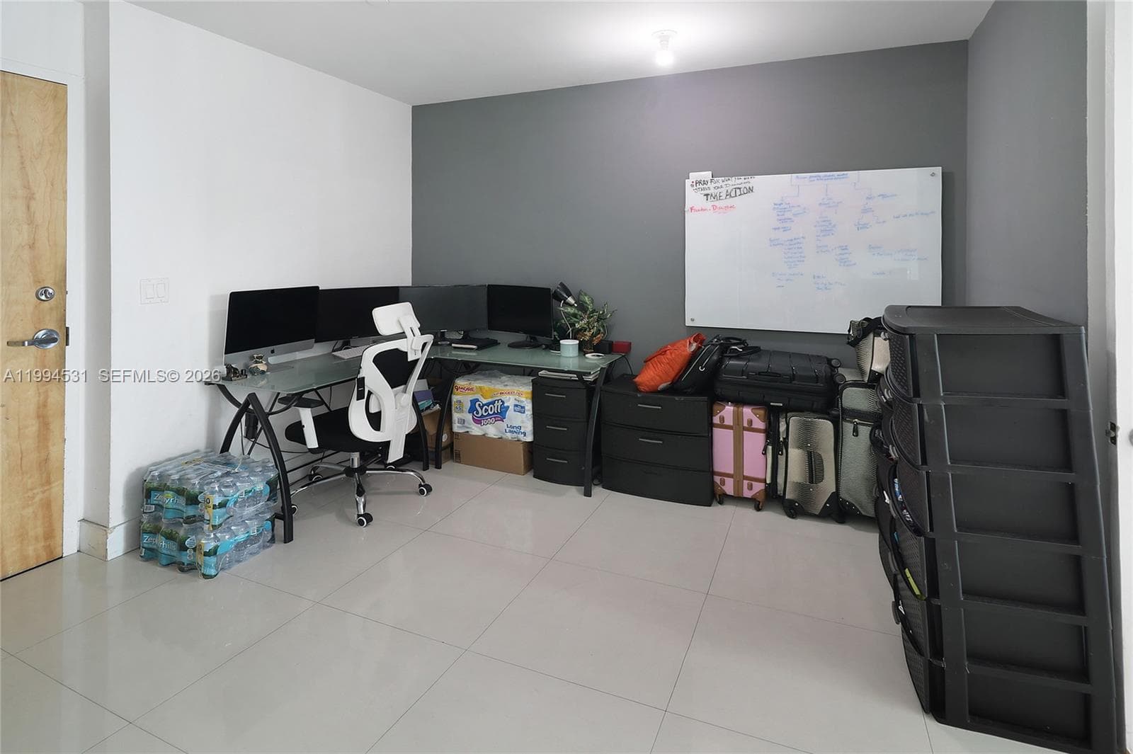 350 S Miami Ave # 4110, Miami FL 33130 — 23