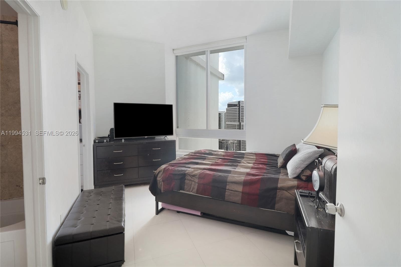 350 S Miami Ave # 4110, Miami FL 33130 — 16
