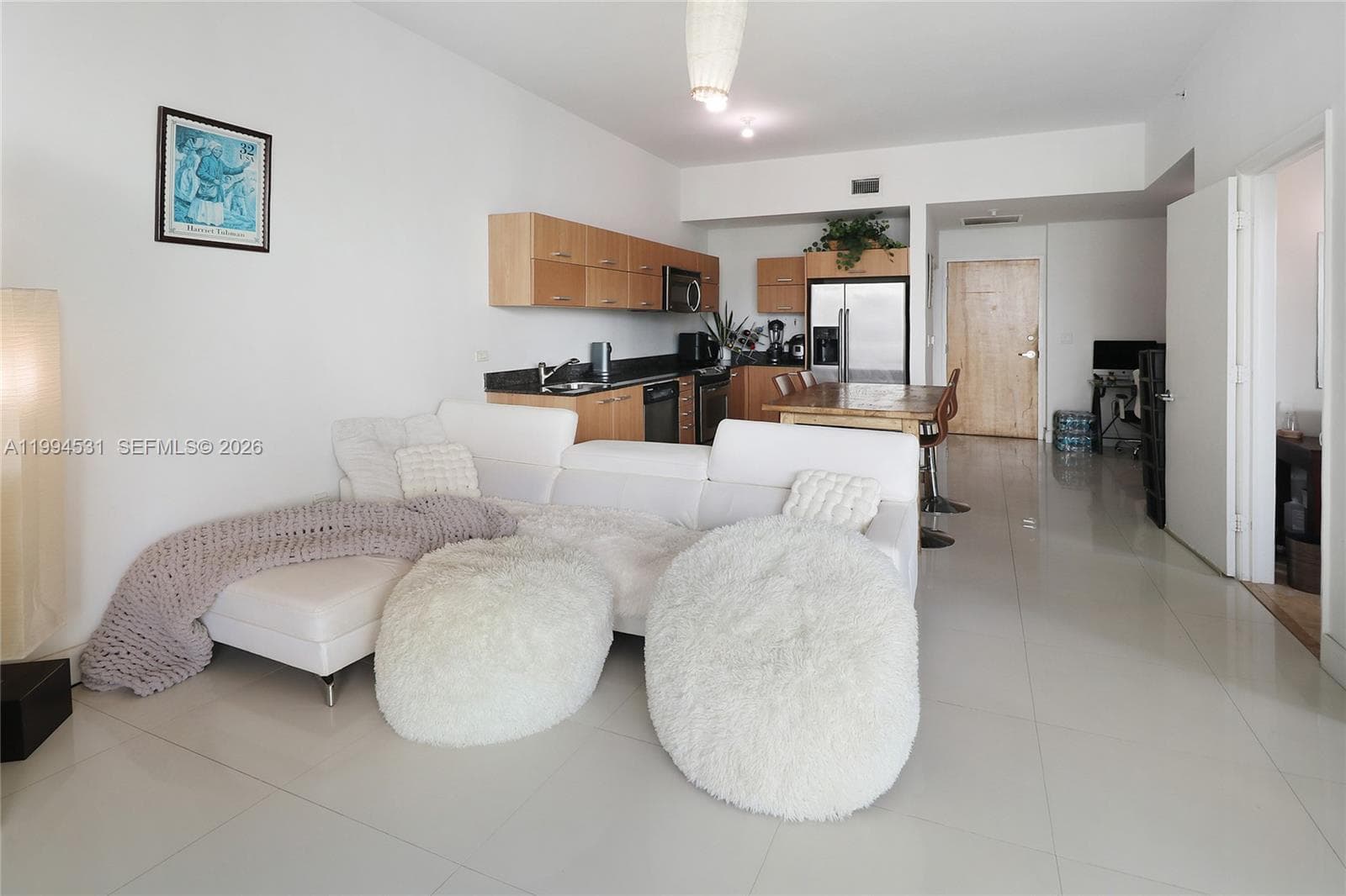 350 S Miami Ave # 4110, Miami FL 33130 — 12