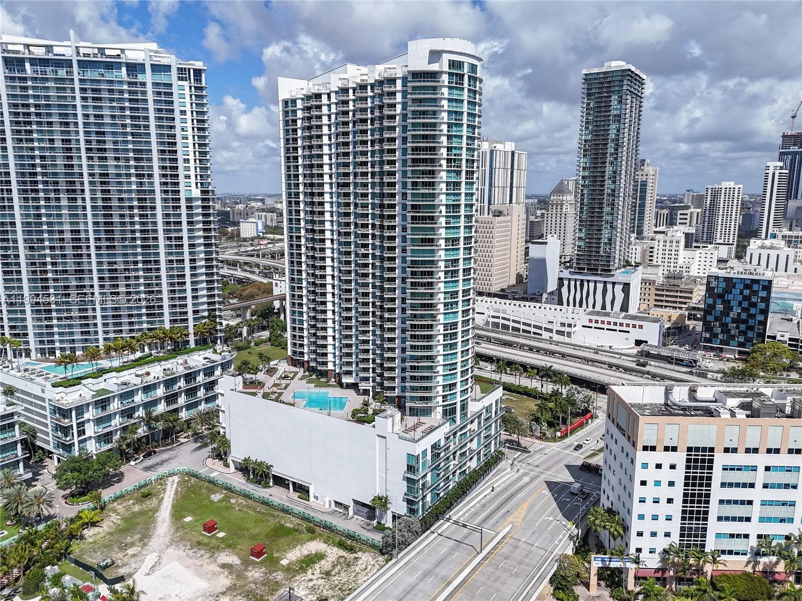 350 S Miami Ave # 4110, Miami FL 33130 — 36