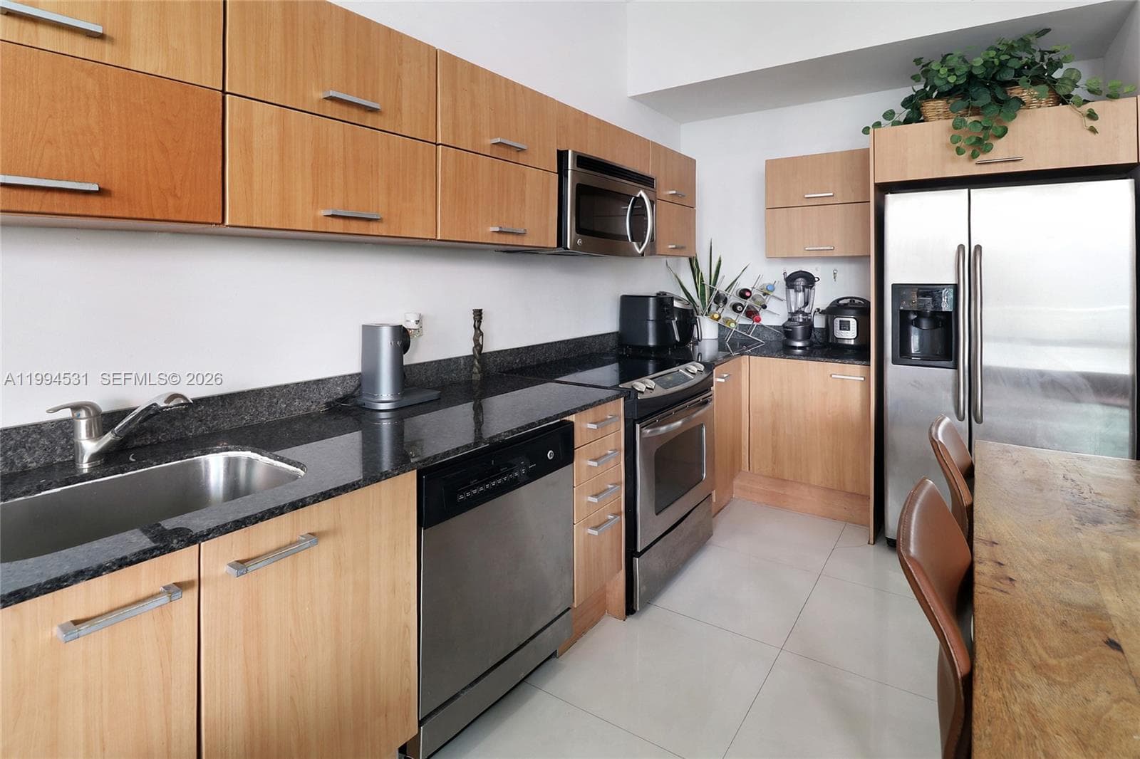 350 S Miami Ave # 4110, Miami FL 33130 — 14