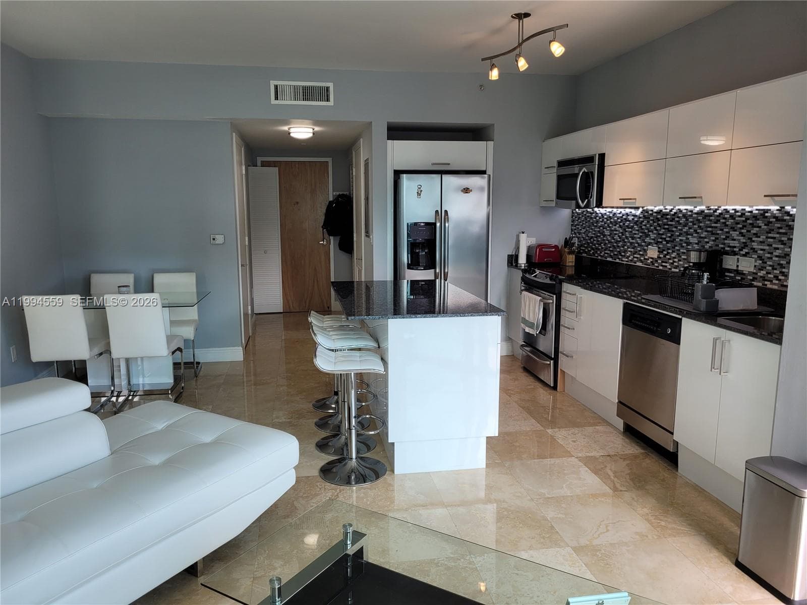 350 S Miami Ave # 2714, Miami FL 33130 — 23