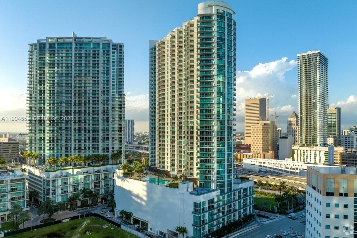 350 S Miami Ave # 2714, Miami FL 33130 — 2
