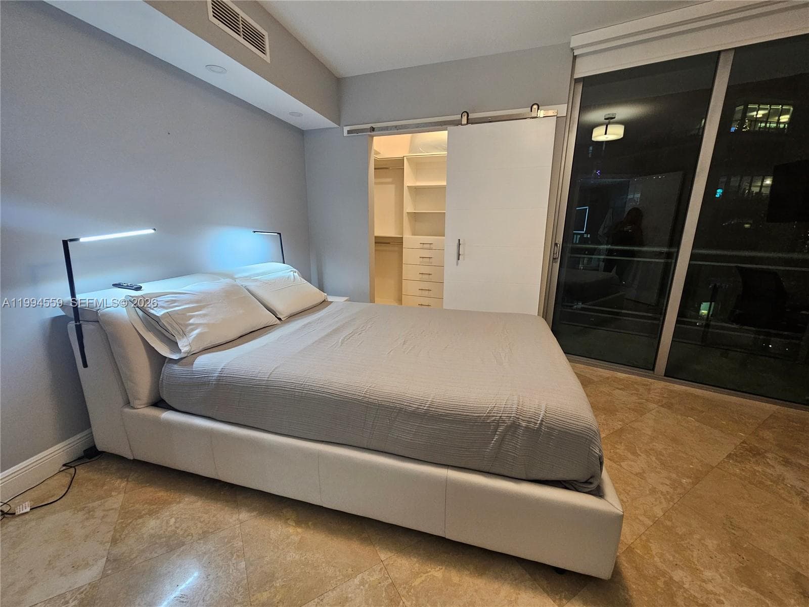 350 S Miami Ave # 2714, Miami FL 33130 — 34