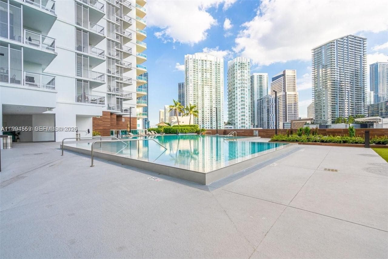 350 S Miami Ave # 2714, Miami FL 33130 — 14