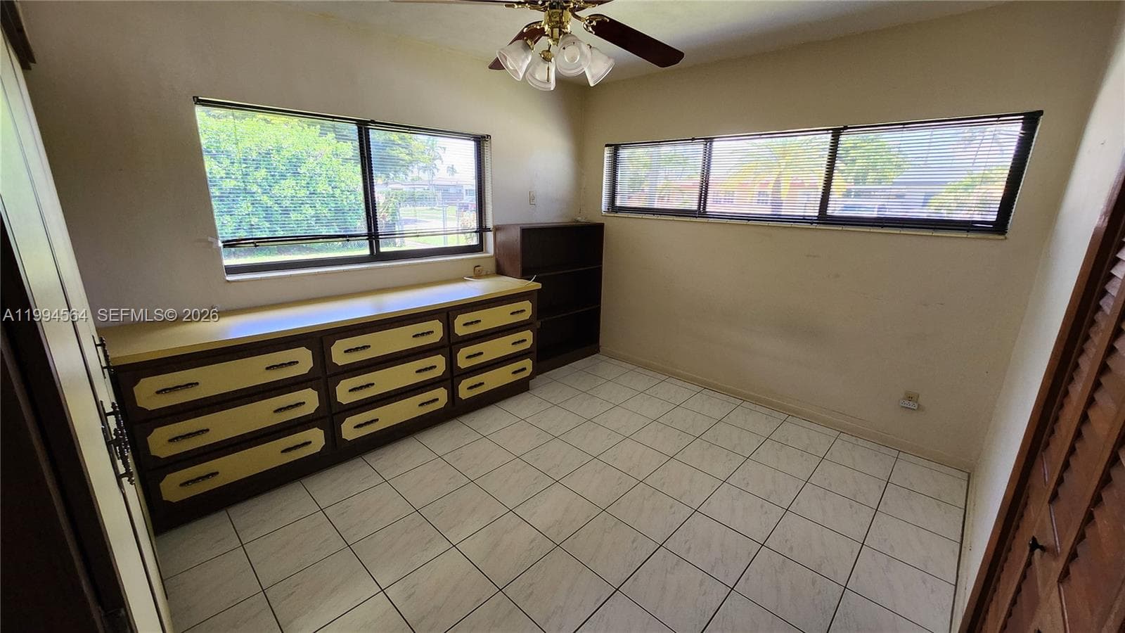 6241 NW 110th St, Hialeah FL 33012 — 12