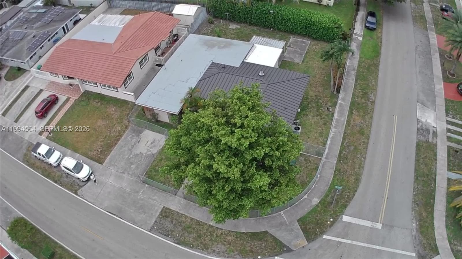 6241 NW 110th St, Hialeah FL 33012 — 24
