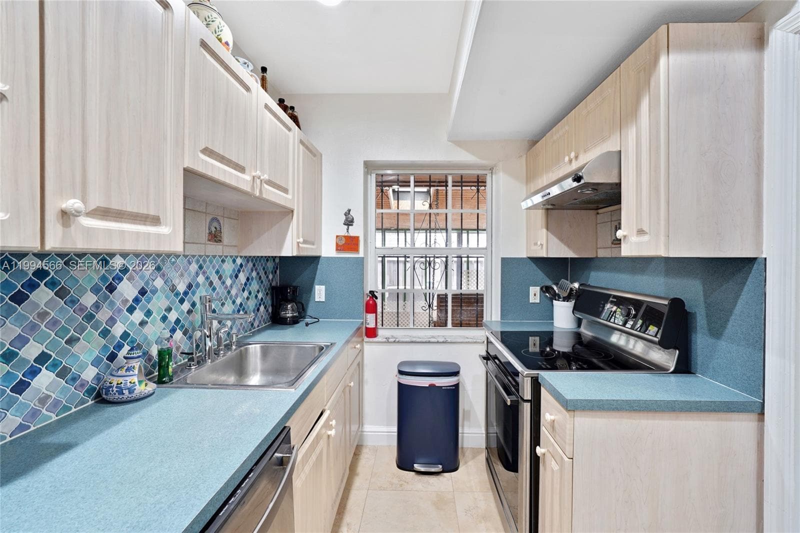 2834 SW 33rd Ave, Miami FL 33133 — 27
