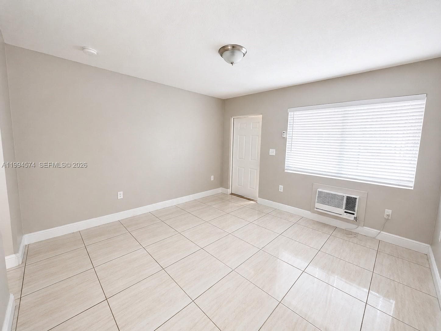 1920 Washington Ave # 3, Opa-Locka FL 33054 — 6