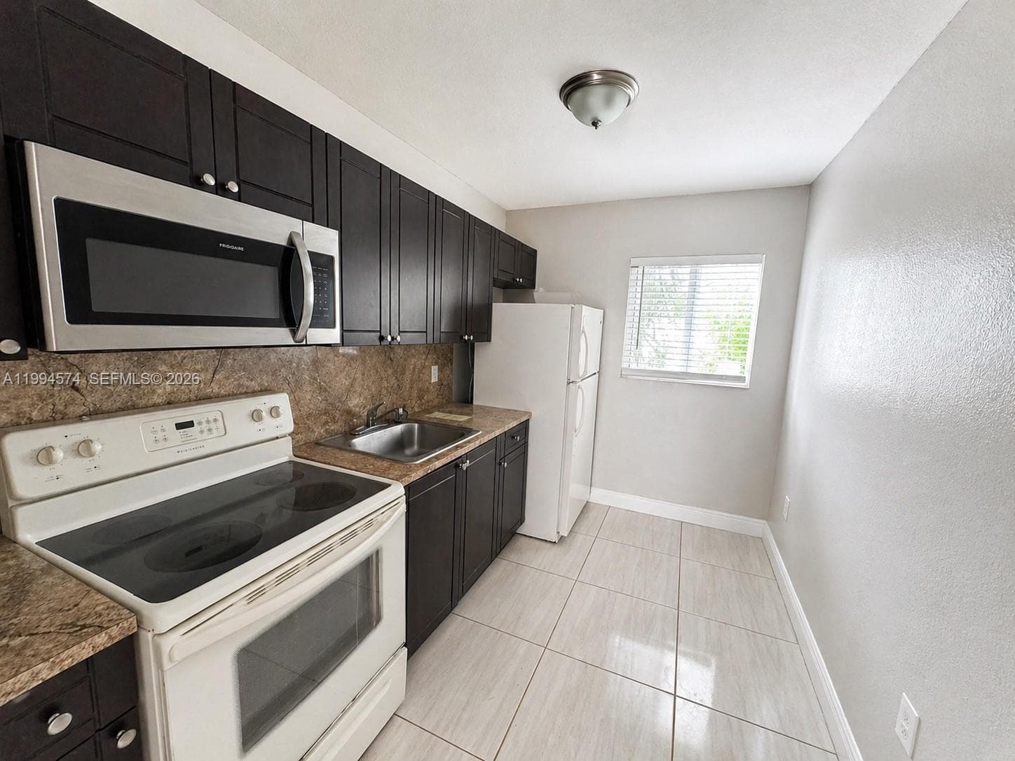 1920 Washington Ave # 3, Opa-Locka FL 33054 — 3