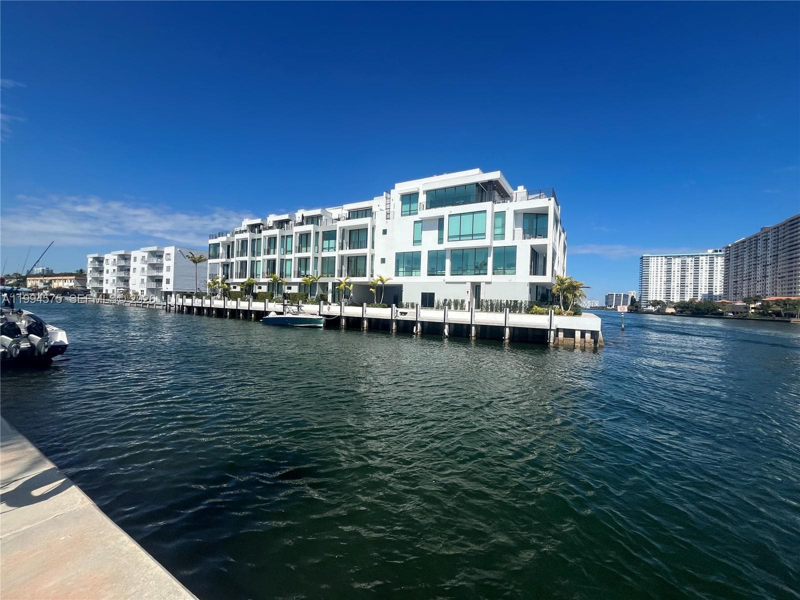 3923 NE 166th St # 106, North Miami Beach FL 33160 — 6