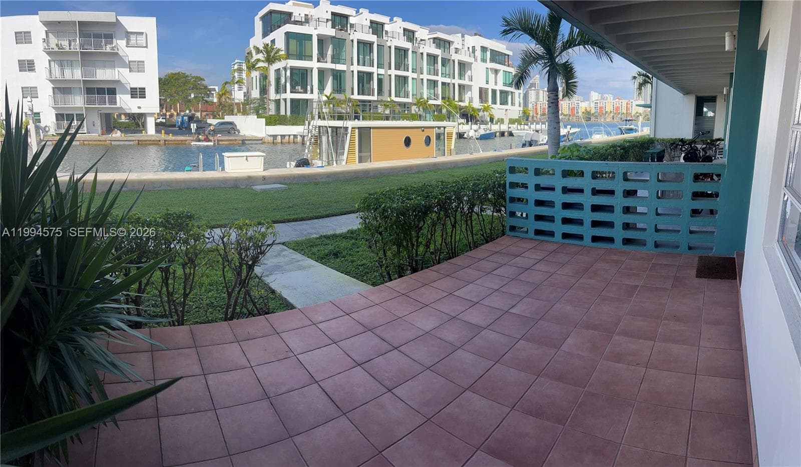 3923 NE 166th St # 106, North Miami Beach FL 33160 — 5
