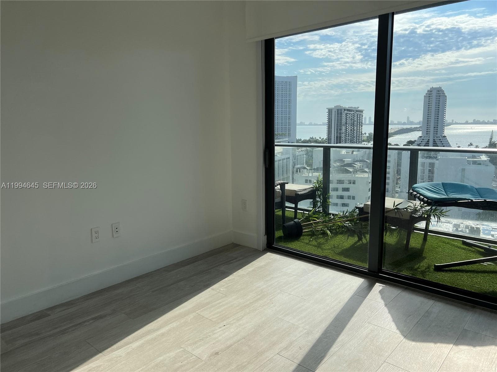121 NE 34th St # 1207, Miami FL 33137 — 29