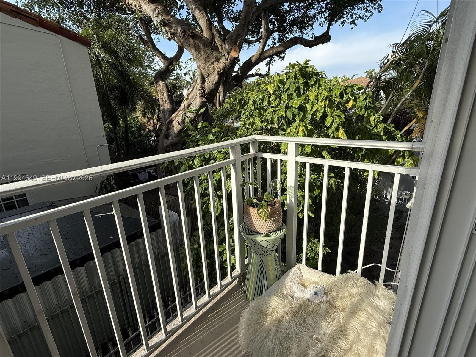 1519 Drexel Ave # 200, Miami Beach FL 33139 — 17