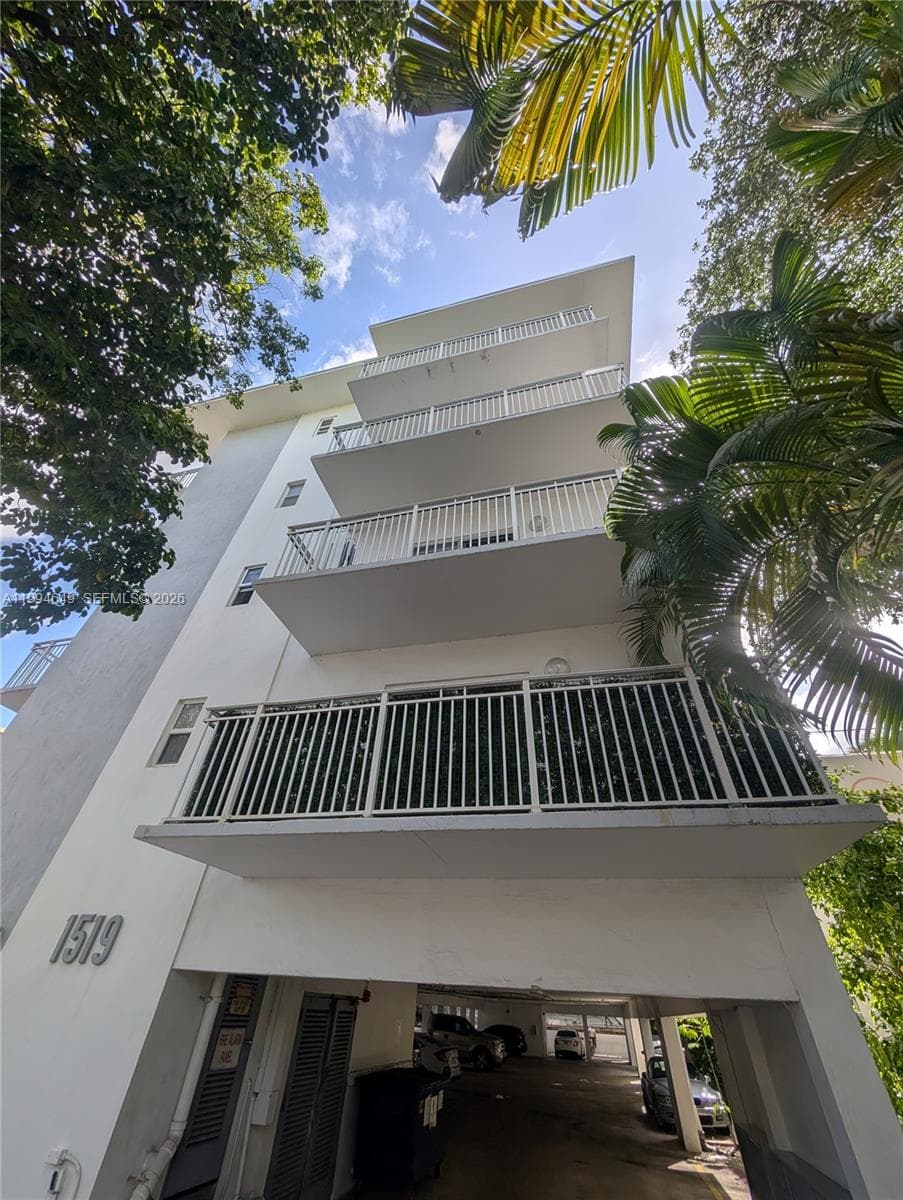 1519 Drexel Ave # 200, Miami Beach FL 33139 — 19