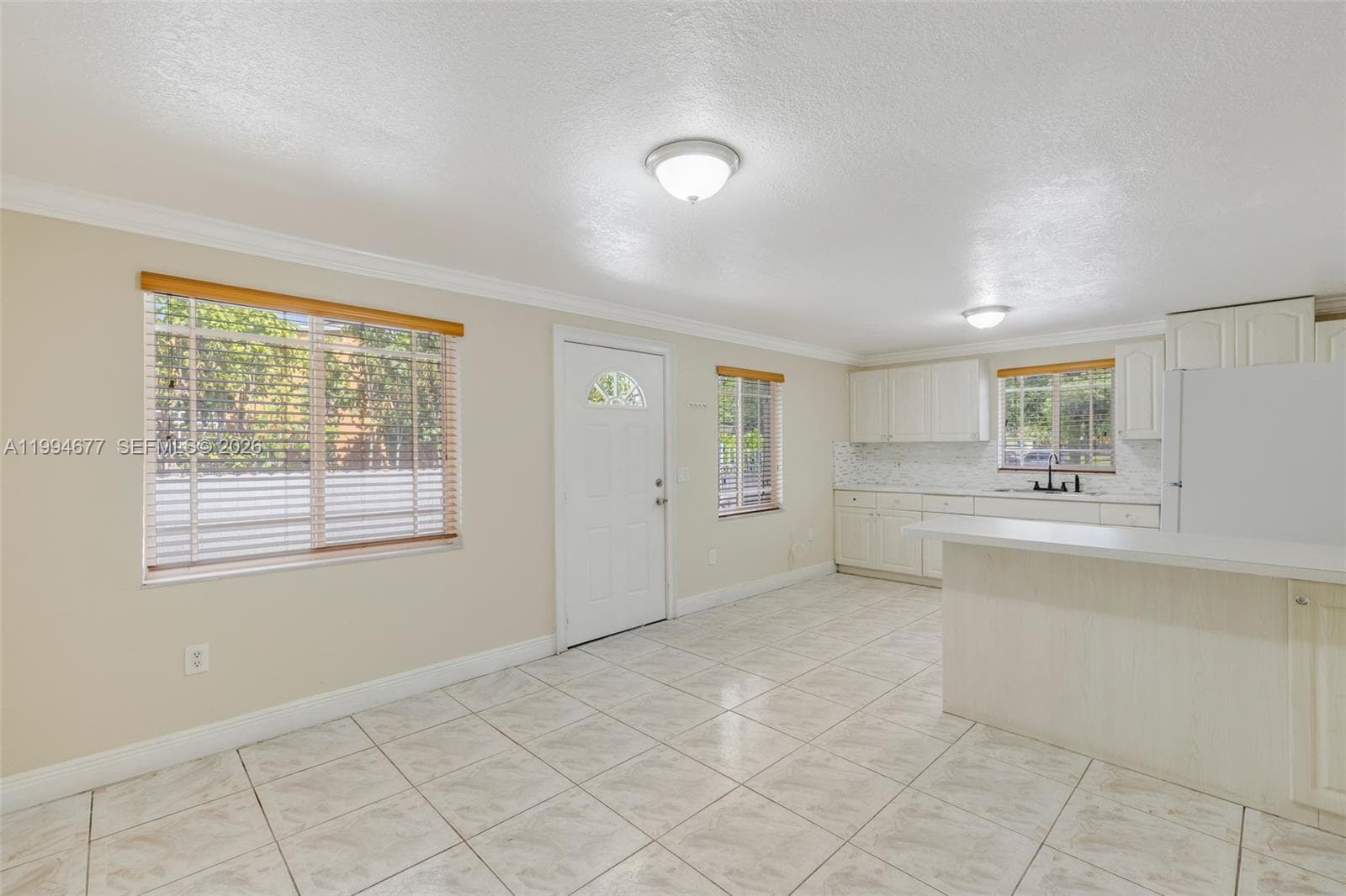 674 W 23rd St, Hialeah FL 33010 — 9