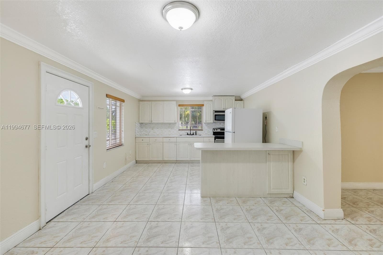674 W 23rd St, Hialeah FL 33010 — 10