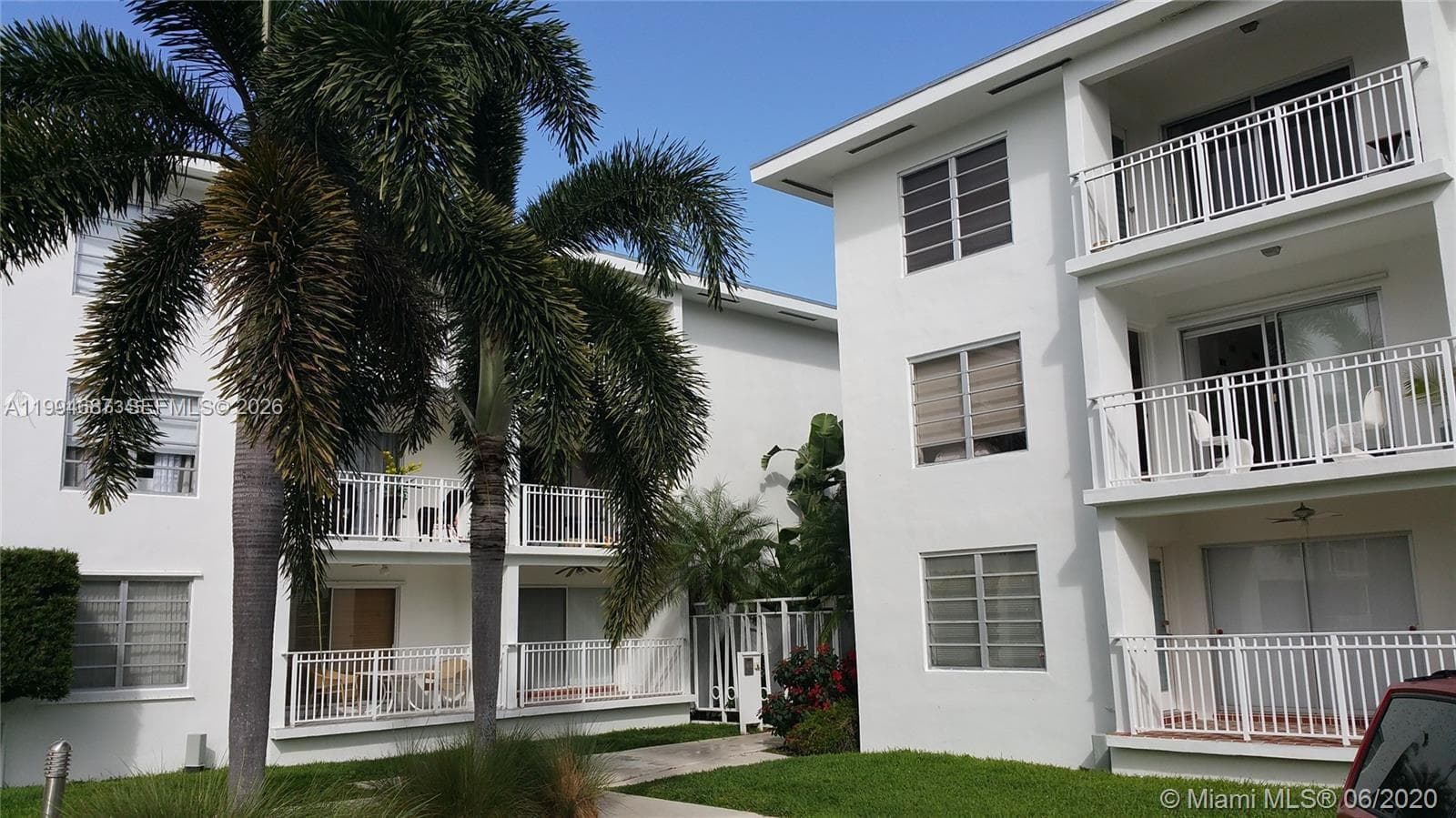 1631 NE 114th St # 305, North Miami FL 33181 — 1