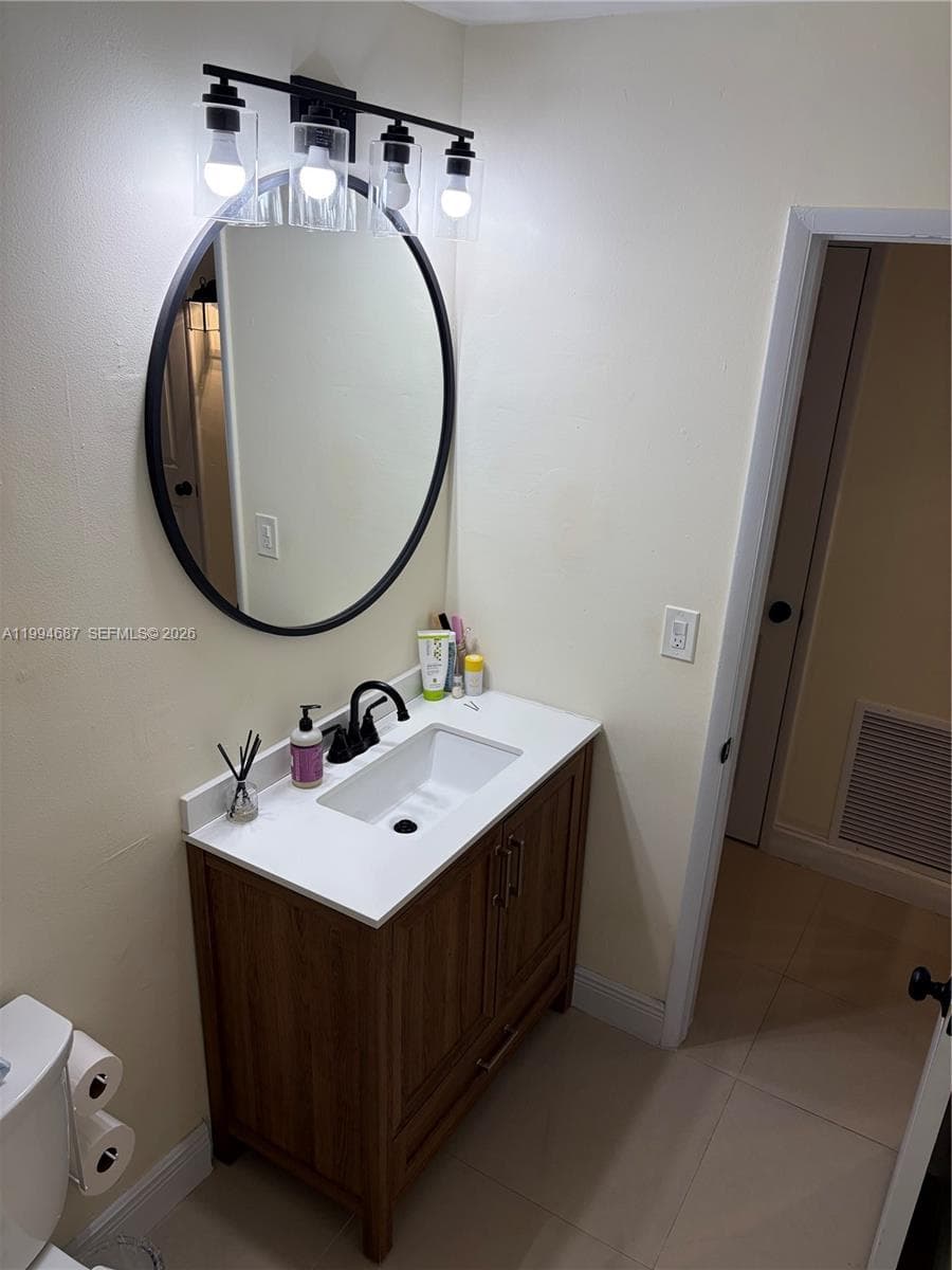 1631 NE 114th St # 305, North Miami FL 33181 — 15