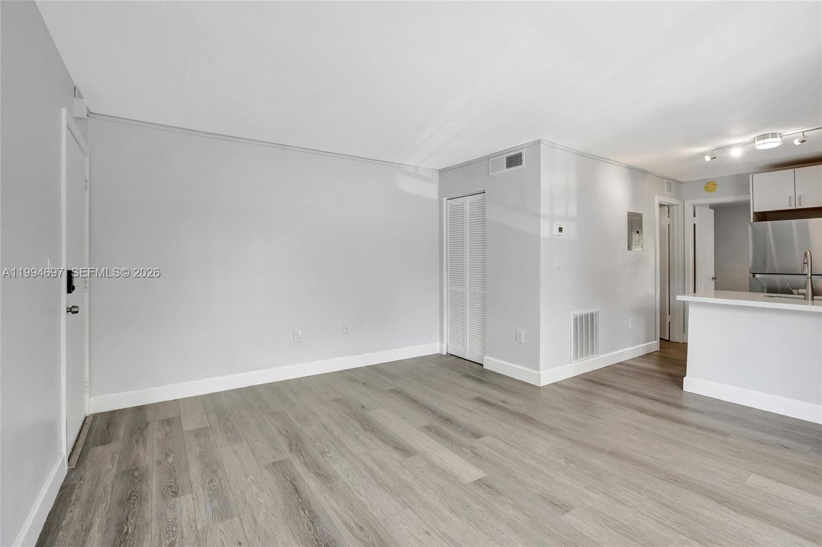 7241 Miami Lakes Dr # D14, Miami Lakes FL 33014 — 6