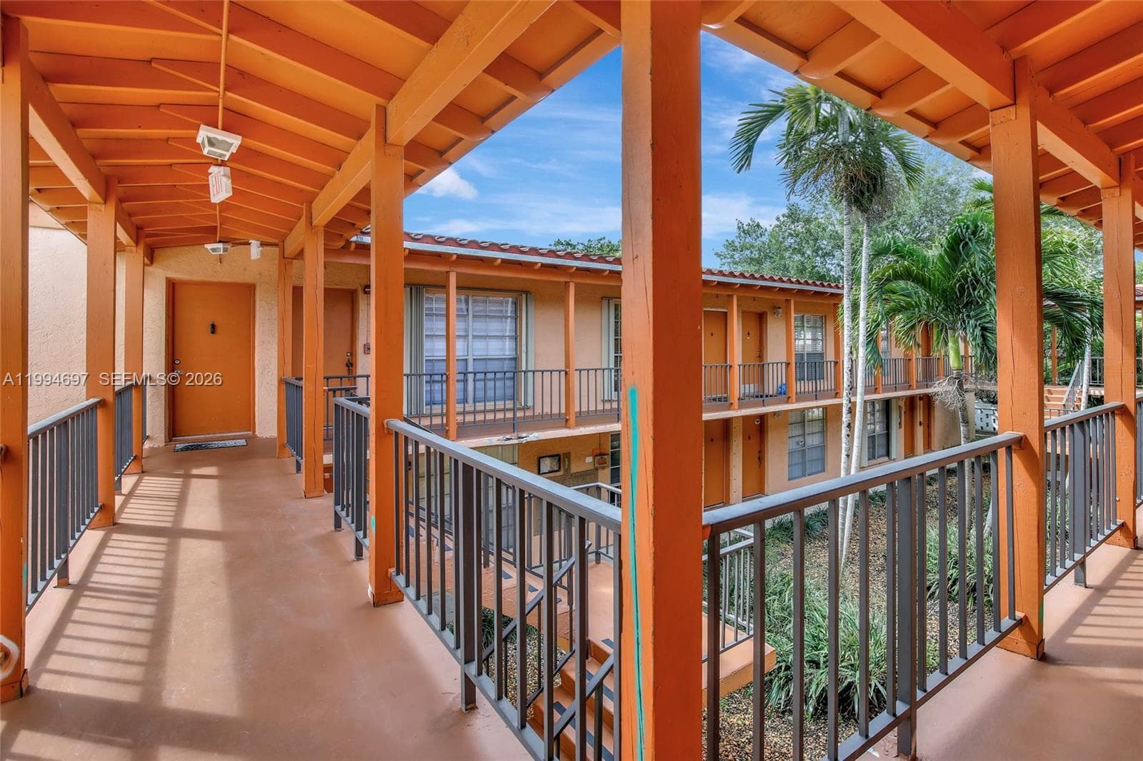 7241 Miami Lakes Dr # D14, Miami Lakes FL 33014 — 4