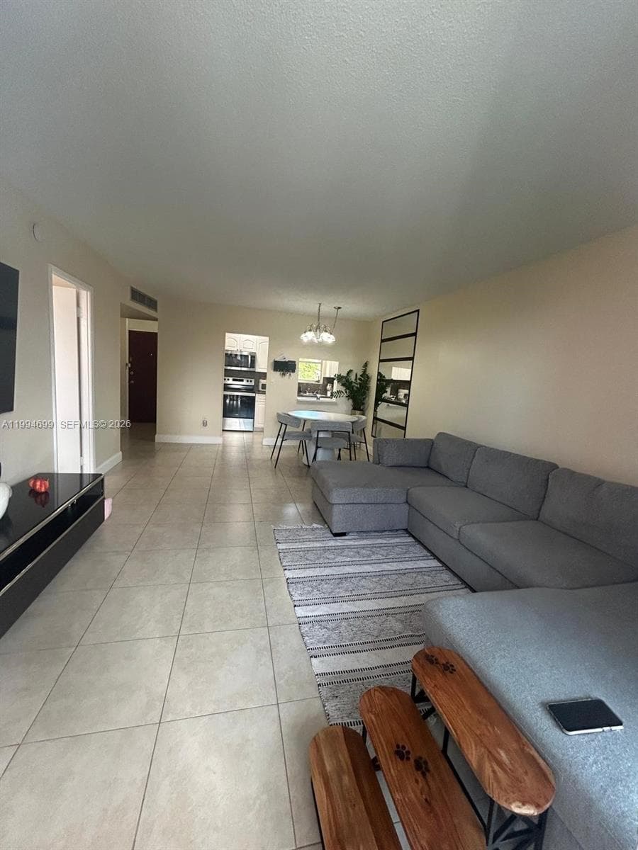 1700 NE 191st St # 304, Miami FL 33179 — 10