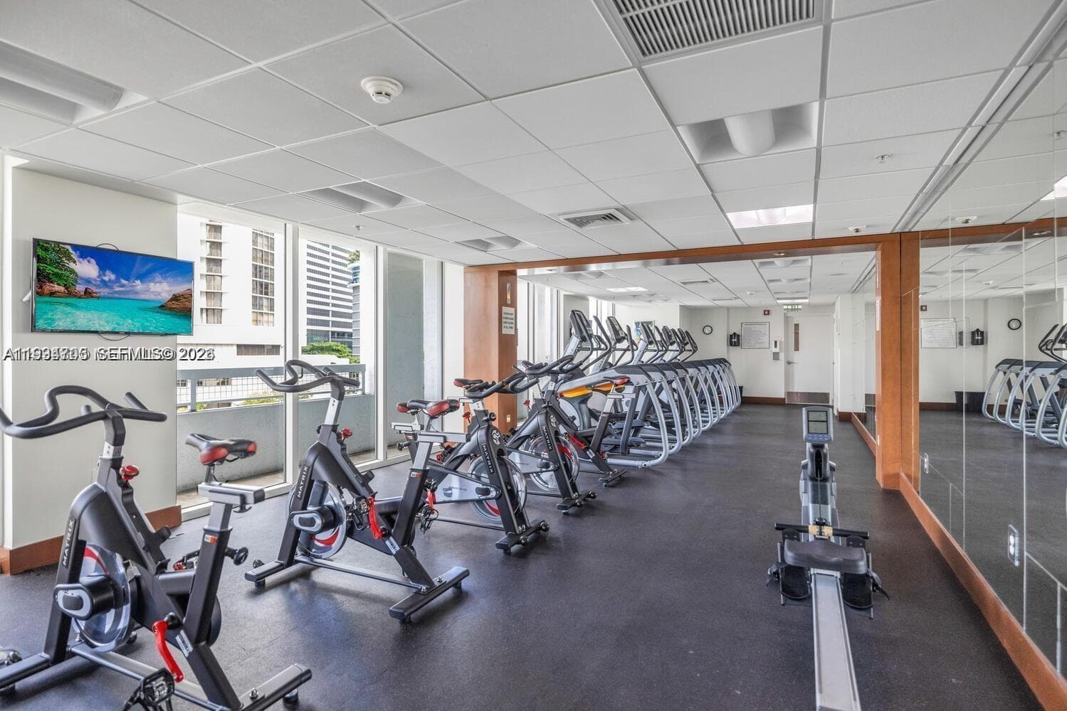 41 SE 5th St # 1306, Miami FL 33131 — 23