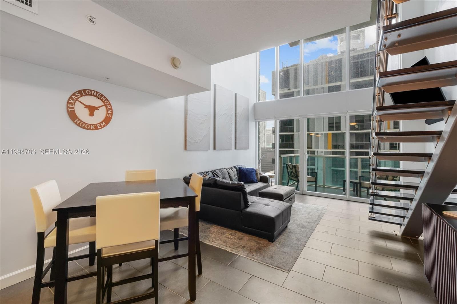 41 SE 5th St # 1306, Miami FL 33131 — 2