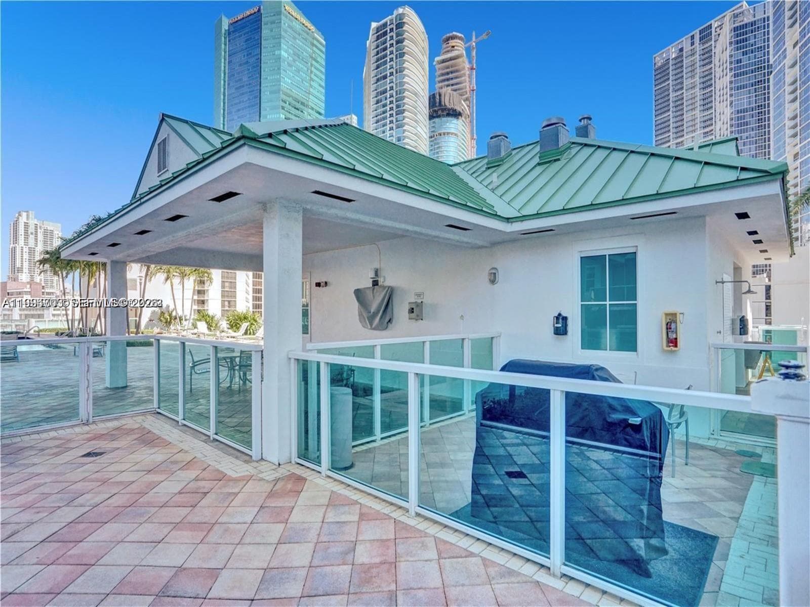 41 SE 5th St # 1306, Miami FL 33131 — 22