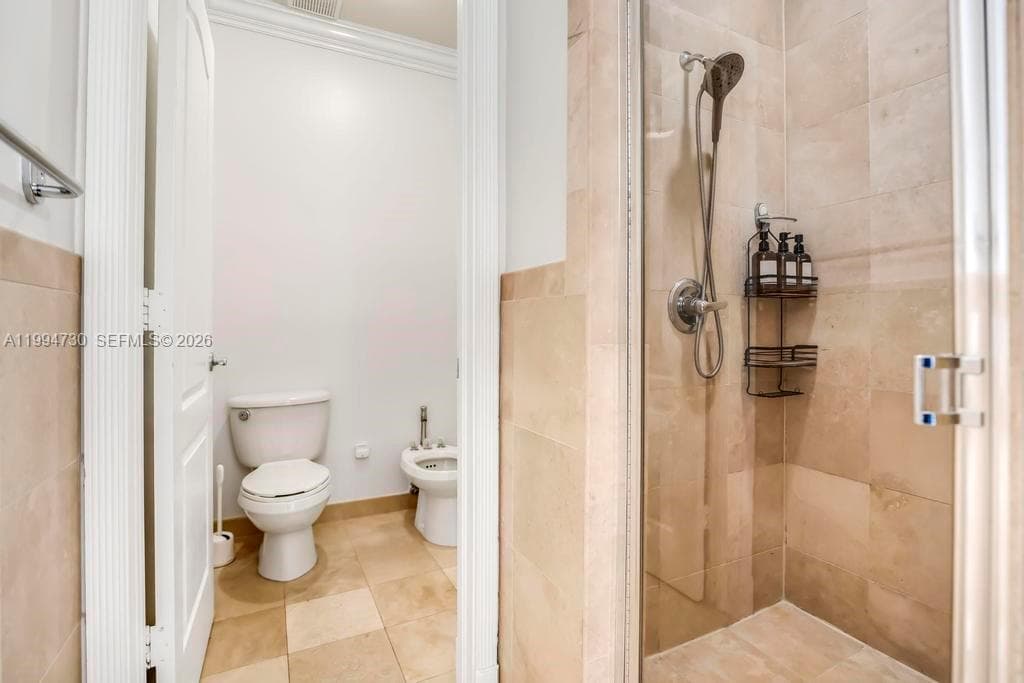 2841 Day Ave # 2841, Miami FL 33133 — 23