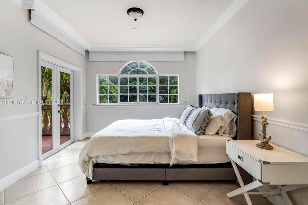 2841 Day Ave # 2841, Miami FL 33133 — 27