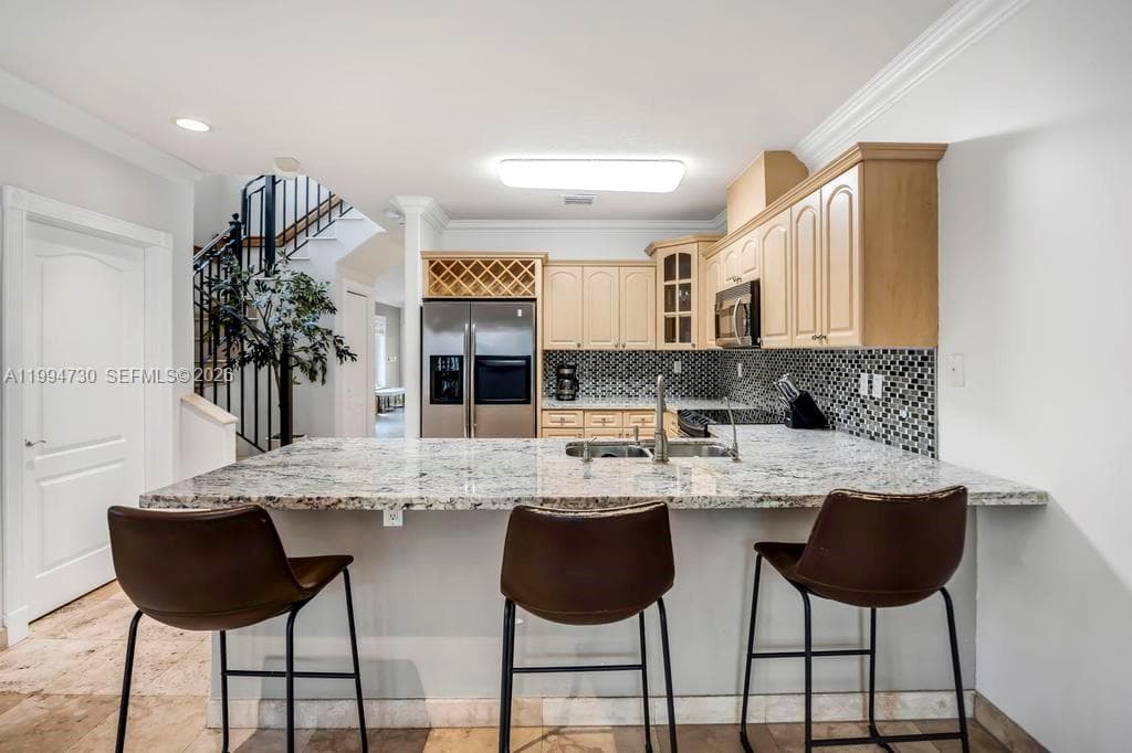 2841 Day Ave # 2841, Miami FL 33133 — 12