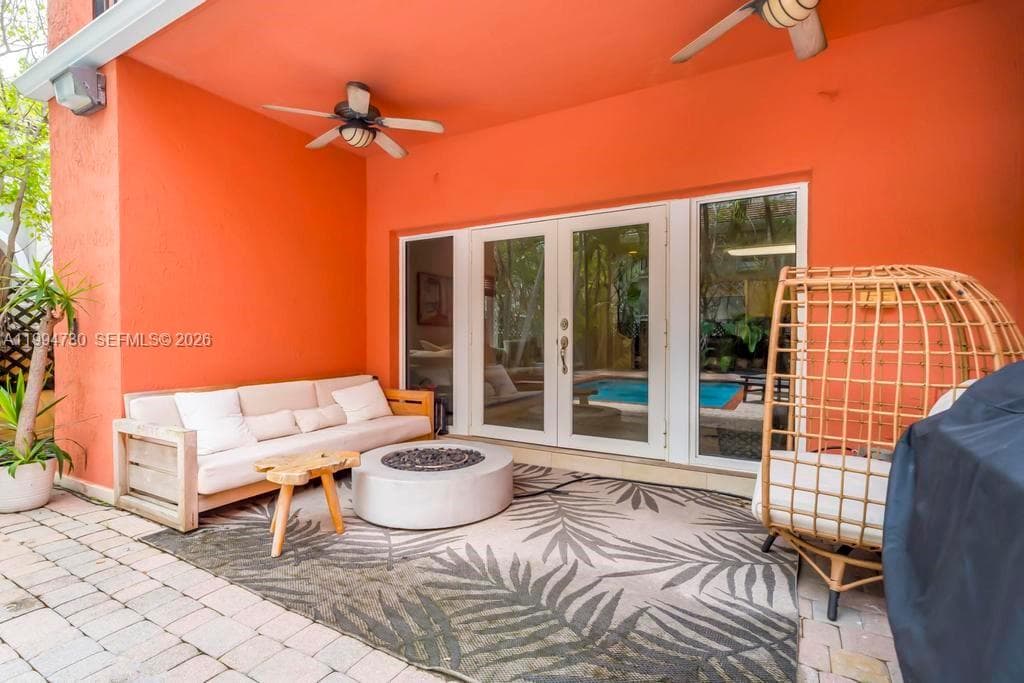 2841 Day Ave # 2841, Miami FL 33133 — 35