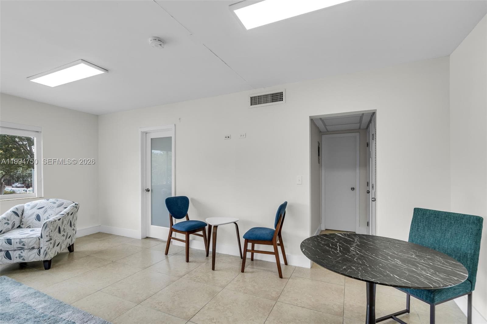 1214 Alton Rd, Miami Beach FL 33139 — 38