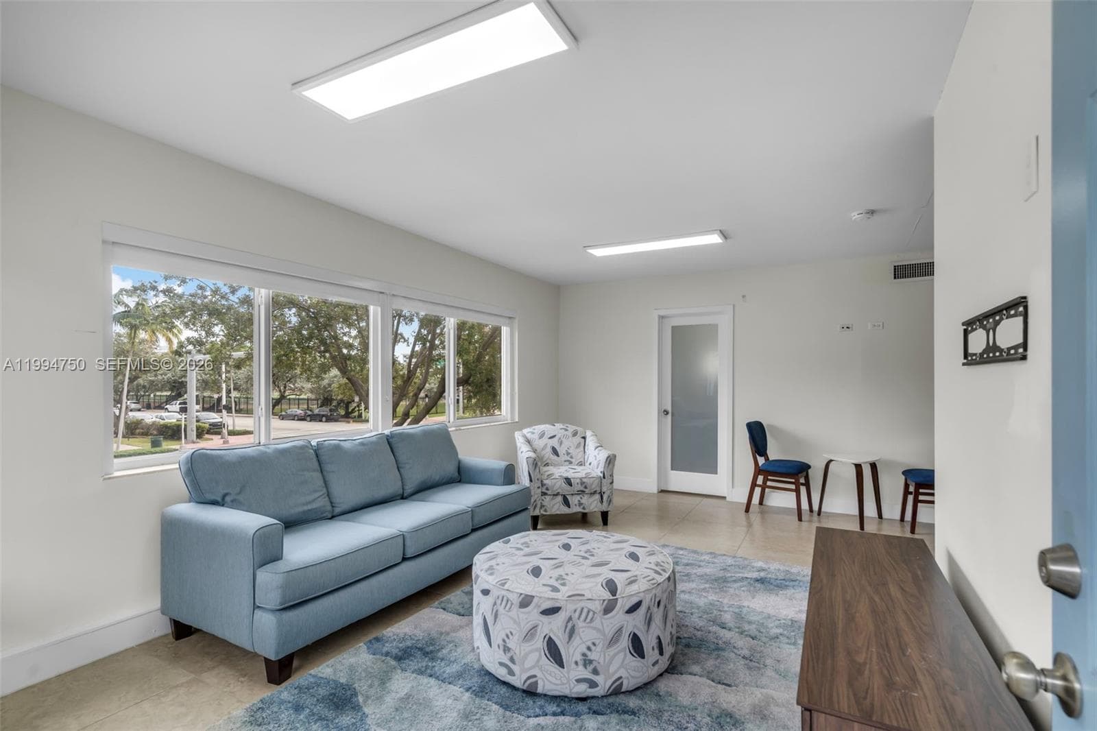 1214 Alton Rd, Miami Beach FL 33139 — 39