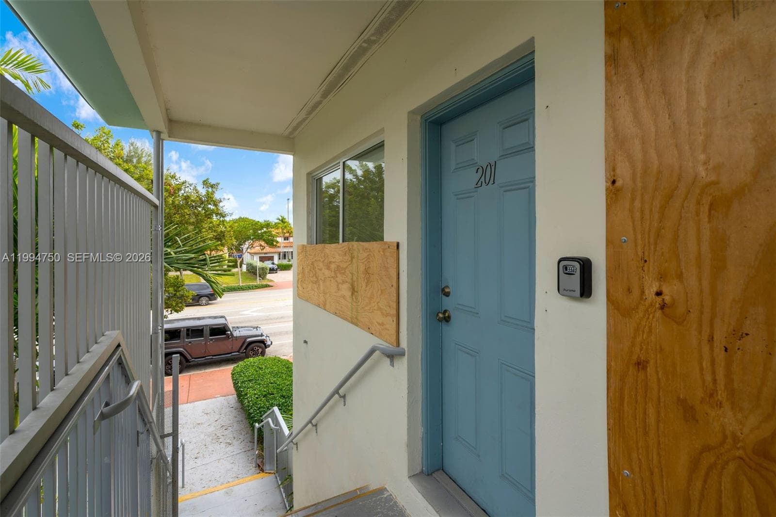 1214 Alton Rd, Miami Beach FL 33139 — 29