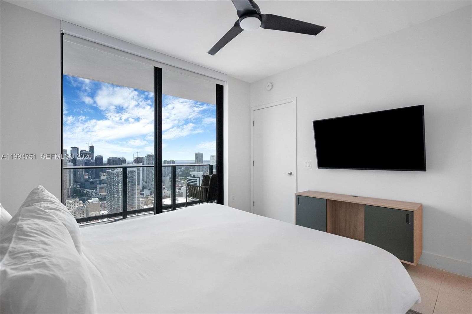 159 NE 6 # 4508, Miami FL 33132 — 21