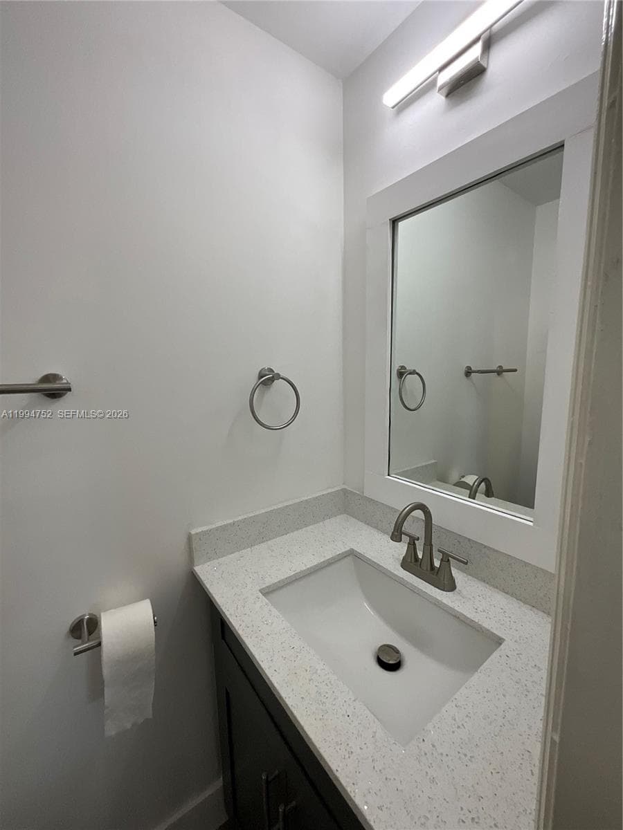 435 NW 19th Ln # 19, Miami FL 33136 — 7