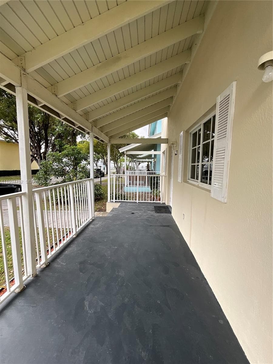 435 NW 19th Ln # 19, Miami FL 33136 — 3