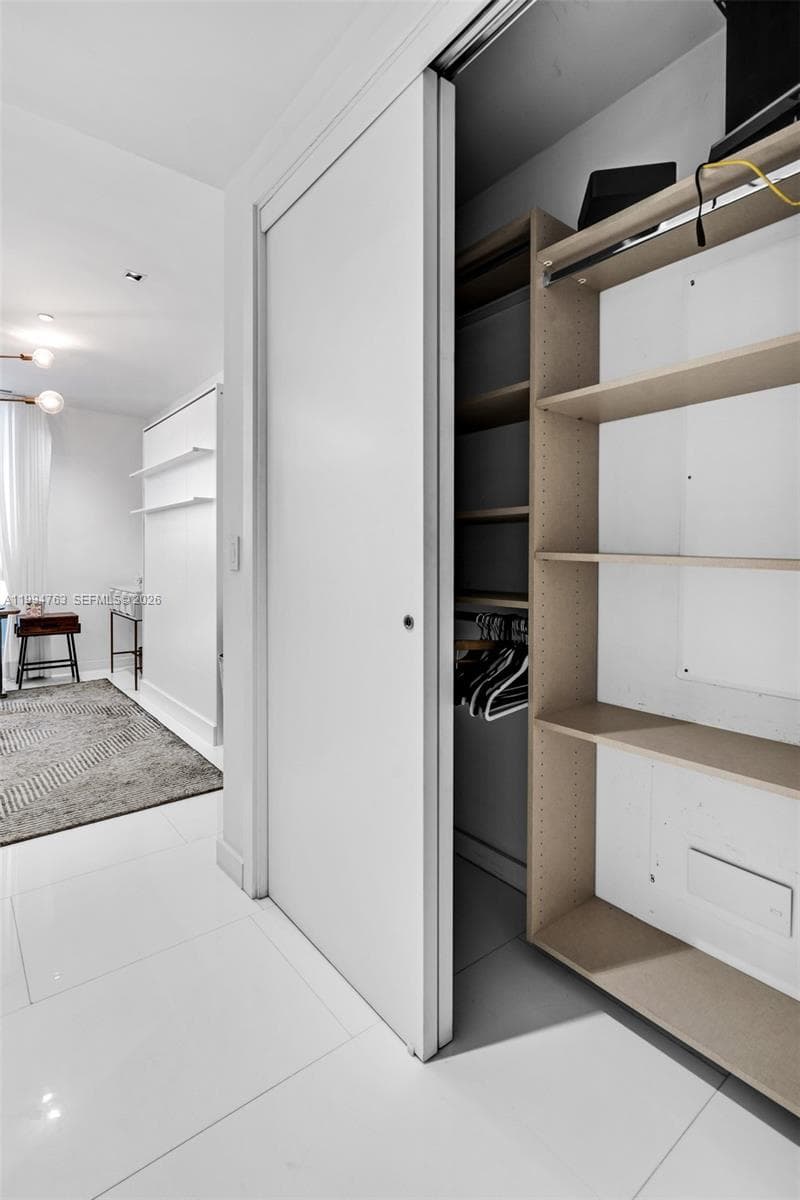 350 Meridian Ave # 202, Miami Beach FL 33139 — 26