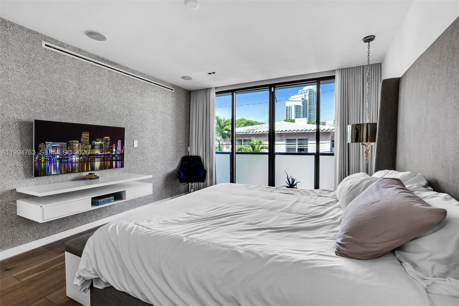 350 Meridian Ave # 202, Miami Beach FL 33139 — 18