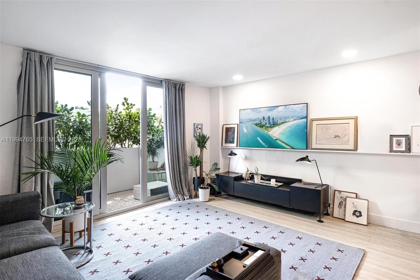 5 Island Ave, Miami Beach FL 33139 — 17