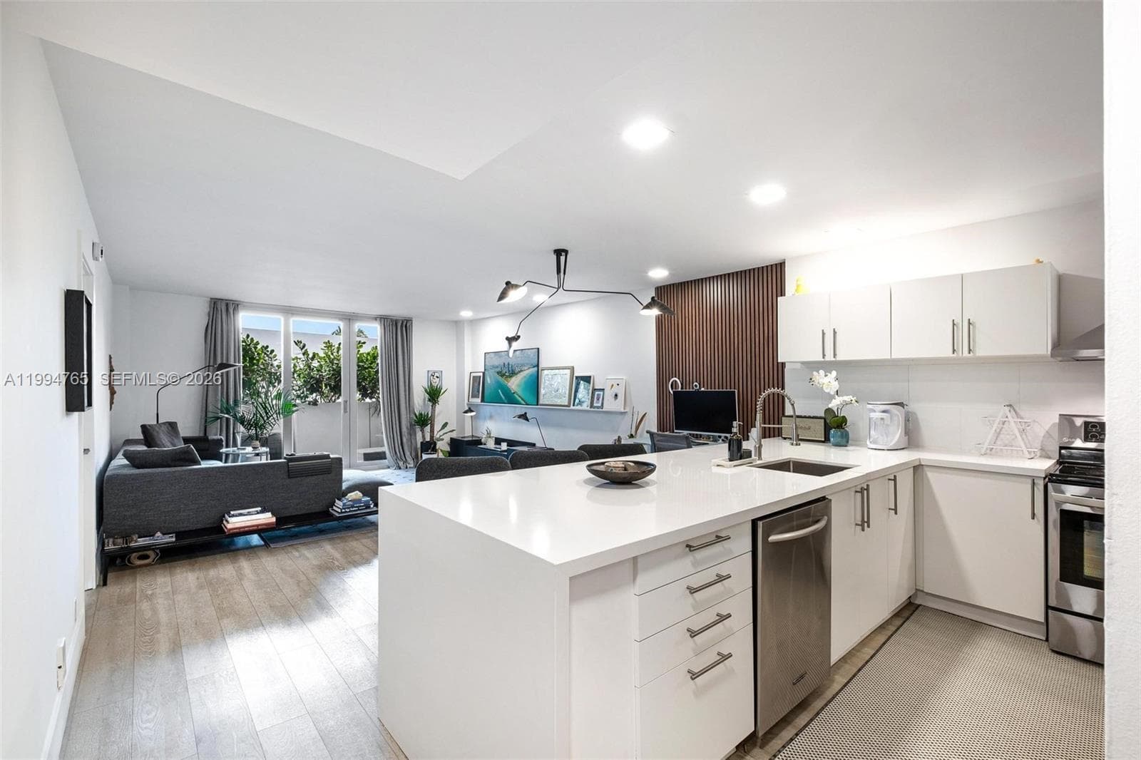 5 Island Ave, Miami Beach FL 33139 — 3
