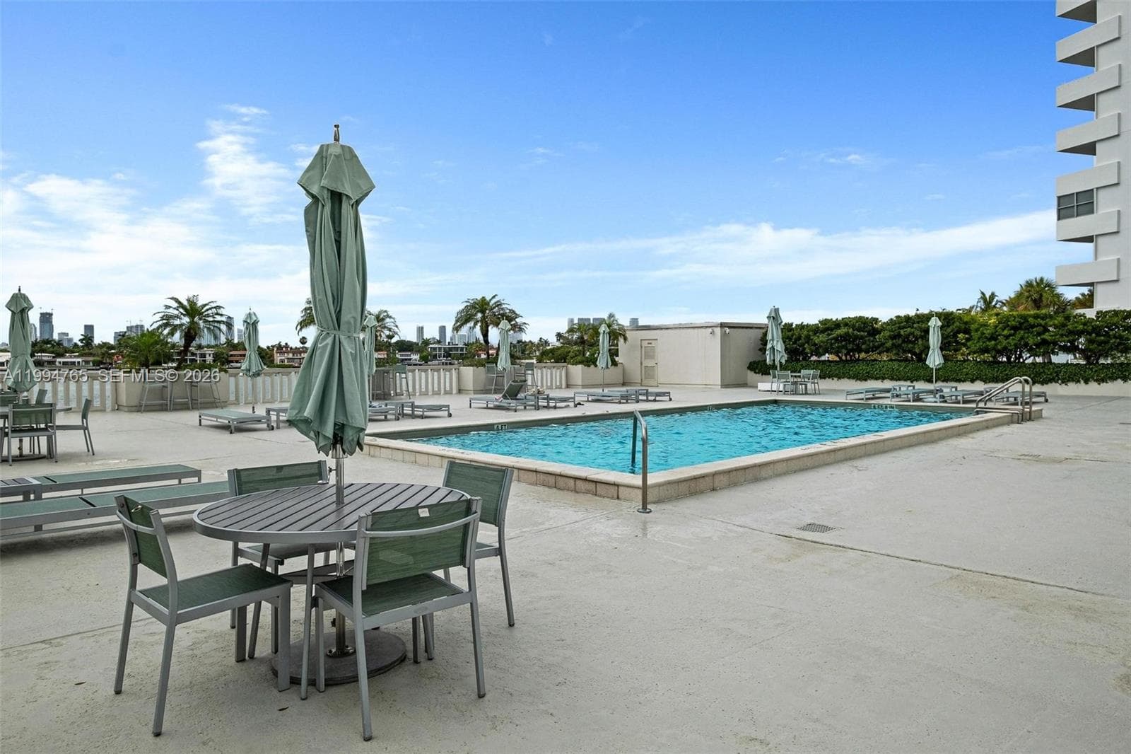 5 Island Ave, Miami Beach FL 33139 — 41