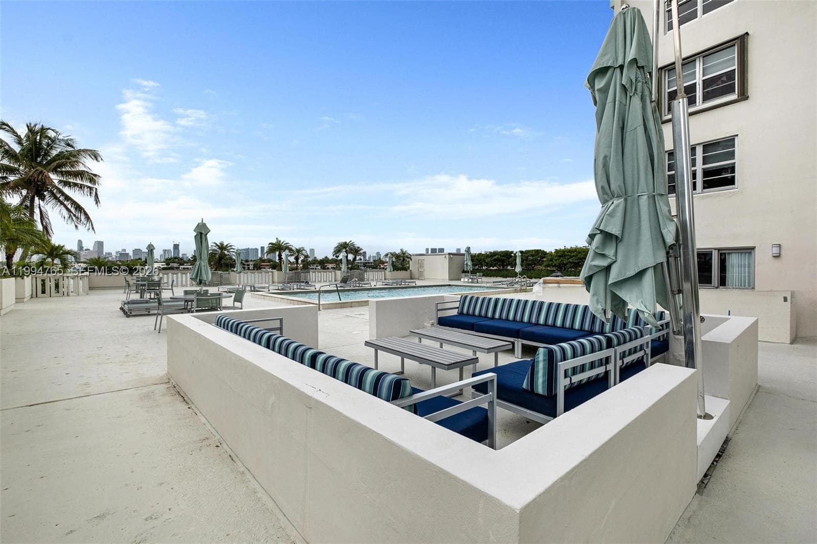 5 Island Ave, Miami Beach FL 33139 — 11