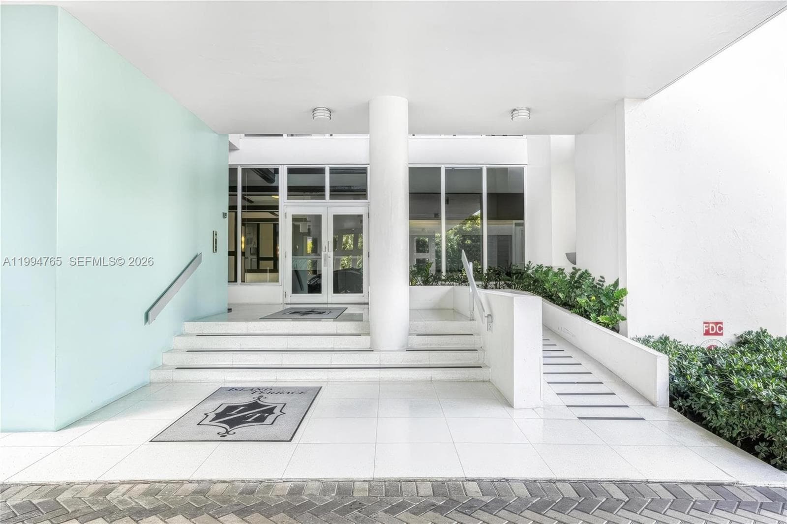 5 Island Ave, Miami Beach FL 33139 — 35